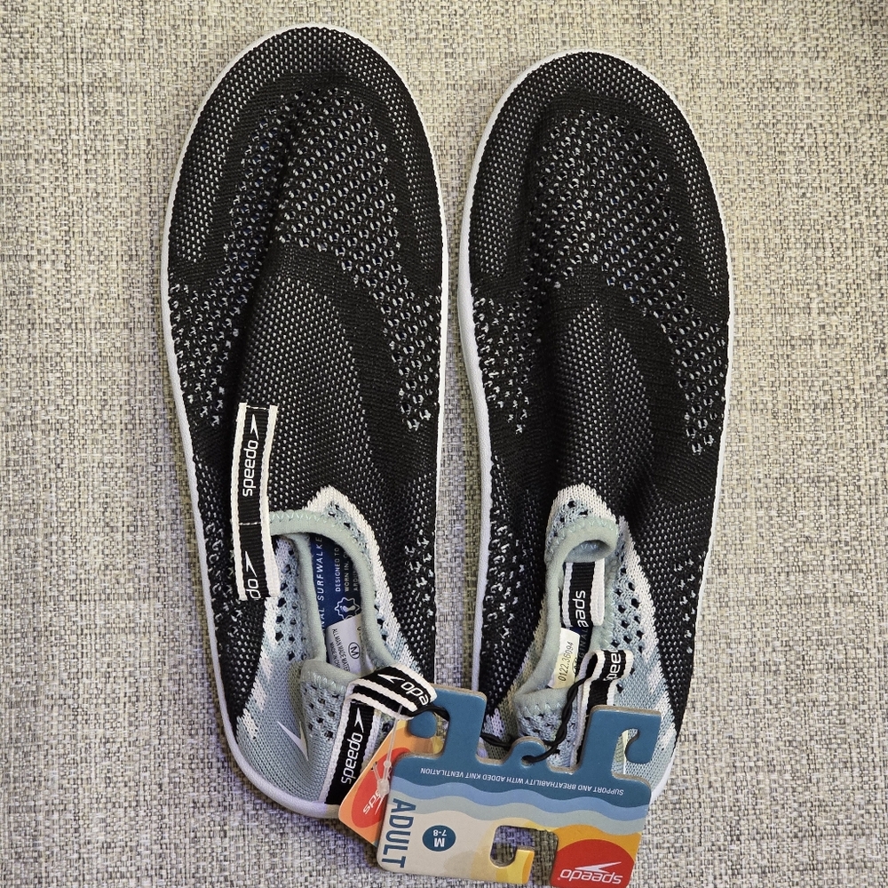 Speedo Women Surf  Strider Water Shoe Size M 7-8